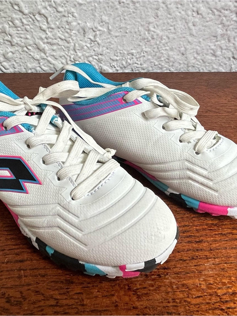 Kids Lotto Roma 500 Indoor Soccer / Turf Shoes